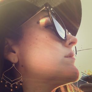 Meet your Posher, Veronica